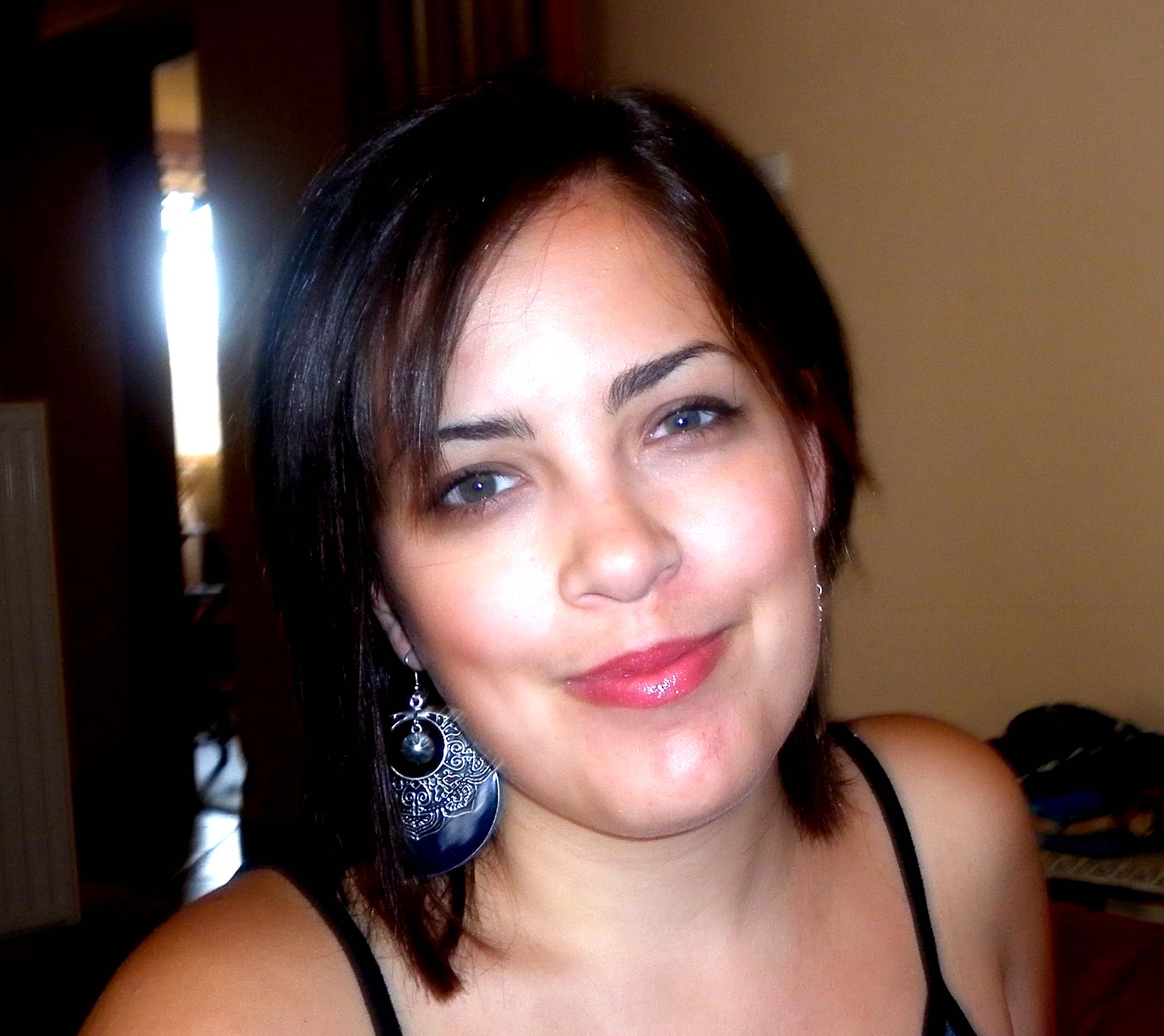 Műköröm képek Szilágyi Enikő leveles Szalonkörmök