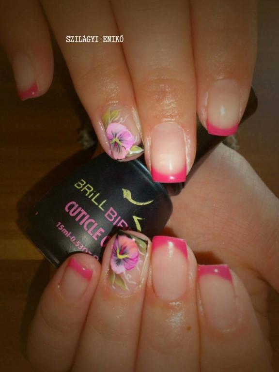 Műköröm képek Szilágyi Enikő szines francia Gél lakk körmök