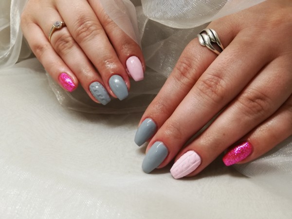 Pink grey and Glamour gel