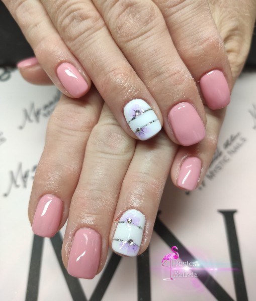 NikkaNails