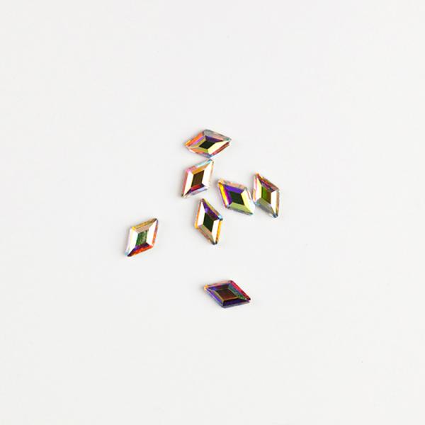 Műköröm Formakövek (10 db-os) rhombus 3x5mm clear AB